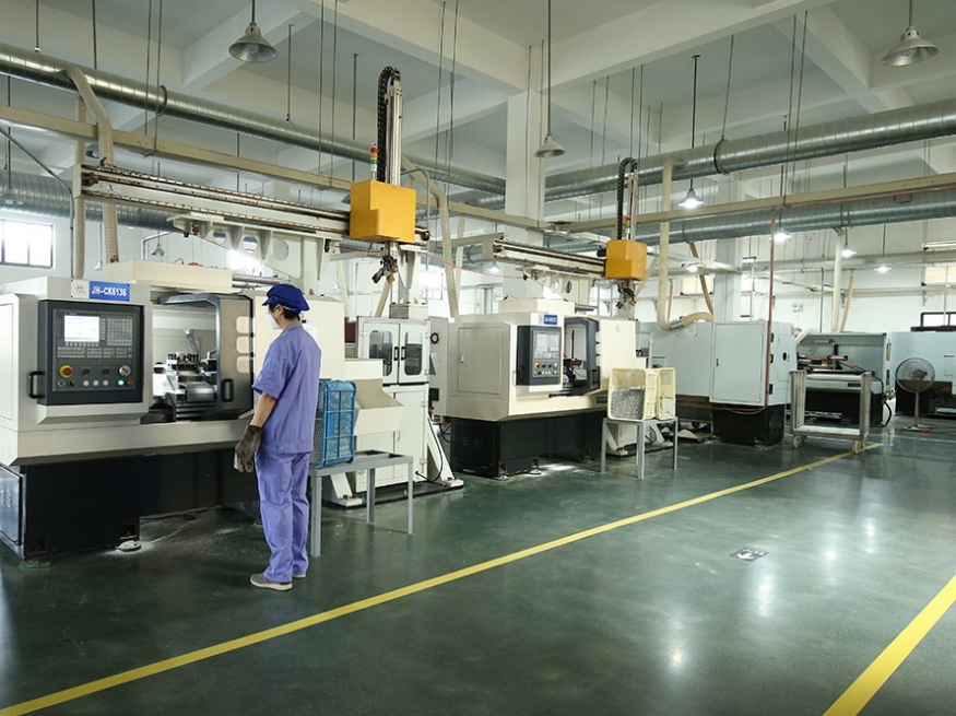 Machining center (3) Machining center (3)